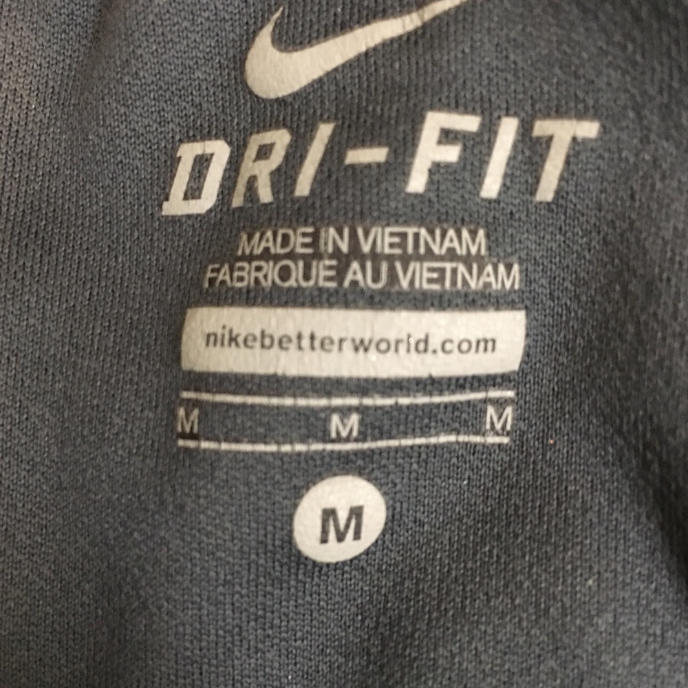 NIKE RUNNING SHORTS - Picture 4 of 4